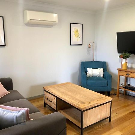The Weekender Apartment Питърбъро Екстериор снимка