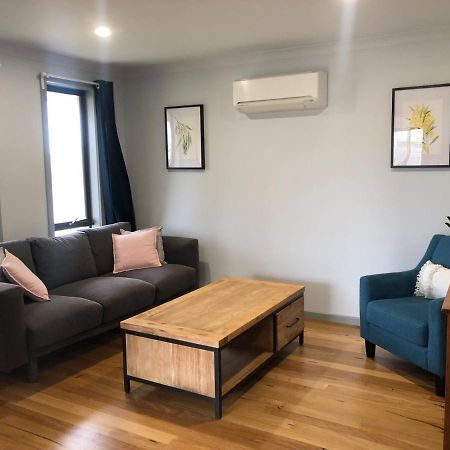 The Weekender Apartment Питърбъро Екстериор снимка