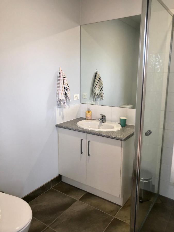 The Weekender Apartment Питърбъро Екстериор снимка
